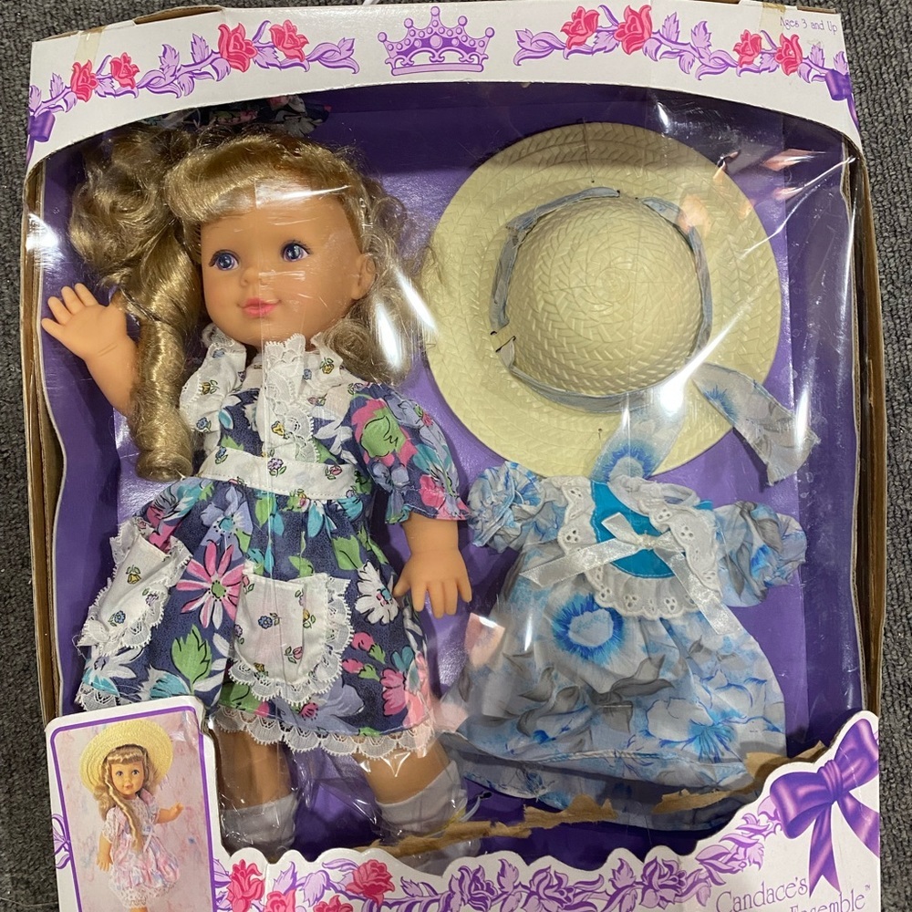1990 Laurel Doll Candace Fashion Ensemble Cititoy